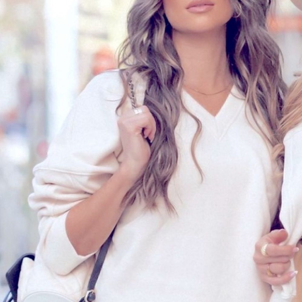 VINCE oversized white long sleeve top